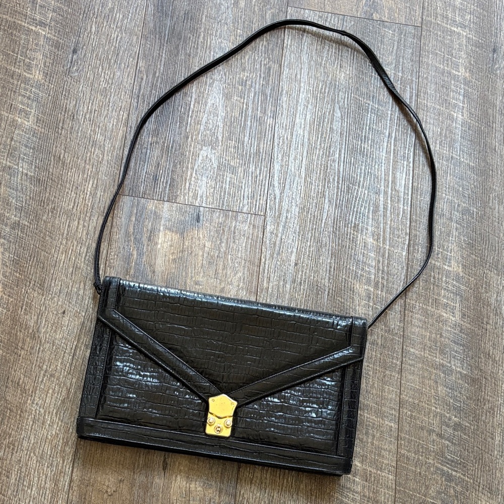 Vintage Frenchy of California Leather Clutch with Removable Strap! Very Chic!